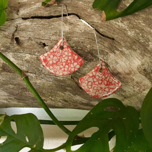 Small Flower Red Fan Shape Stoneware Dangle Earrings