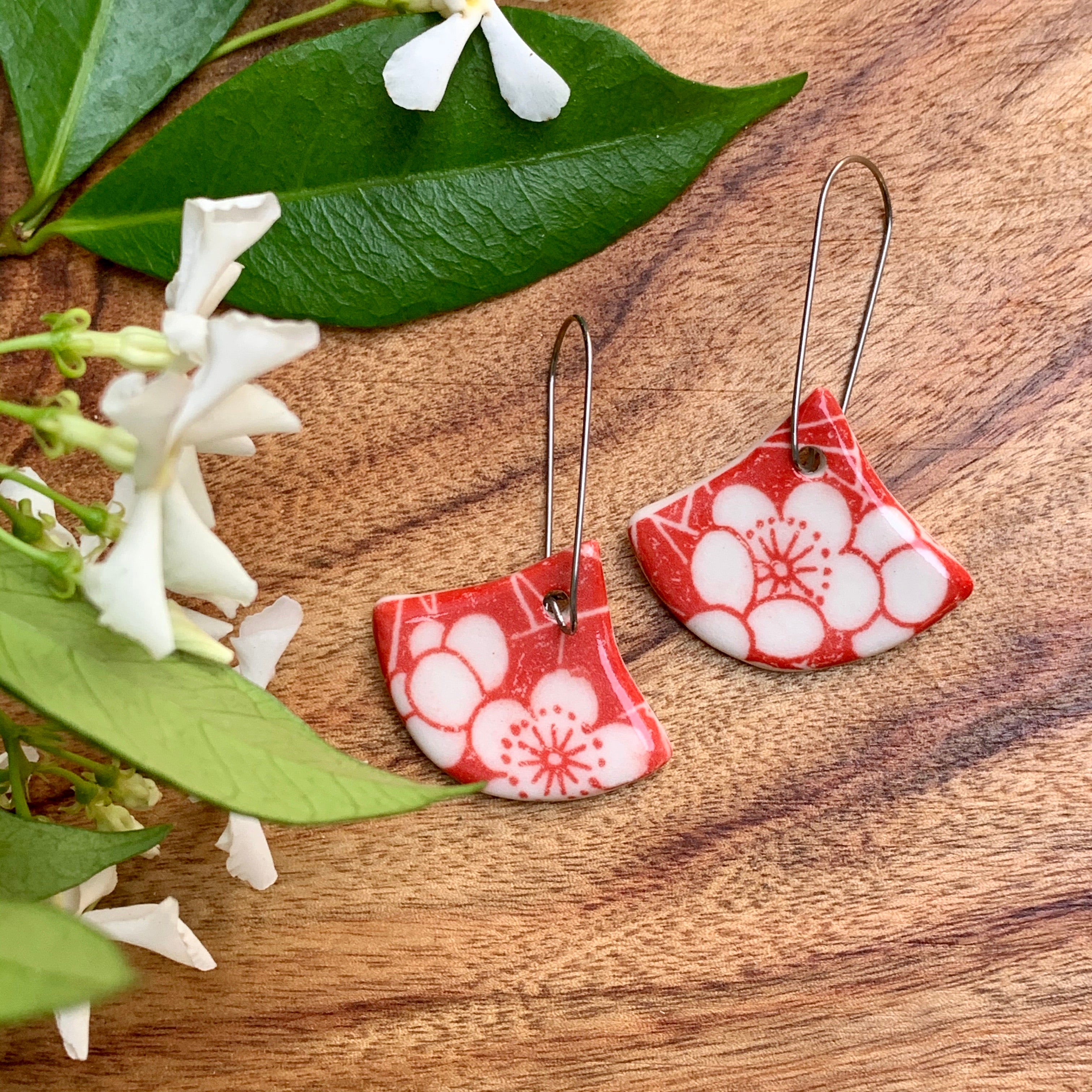 Red Cracked Flower Fan Shape Porcelain Dangle Earrings