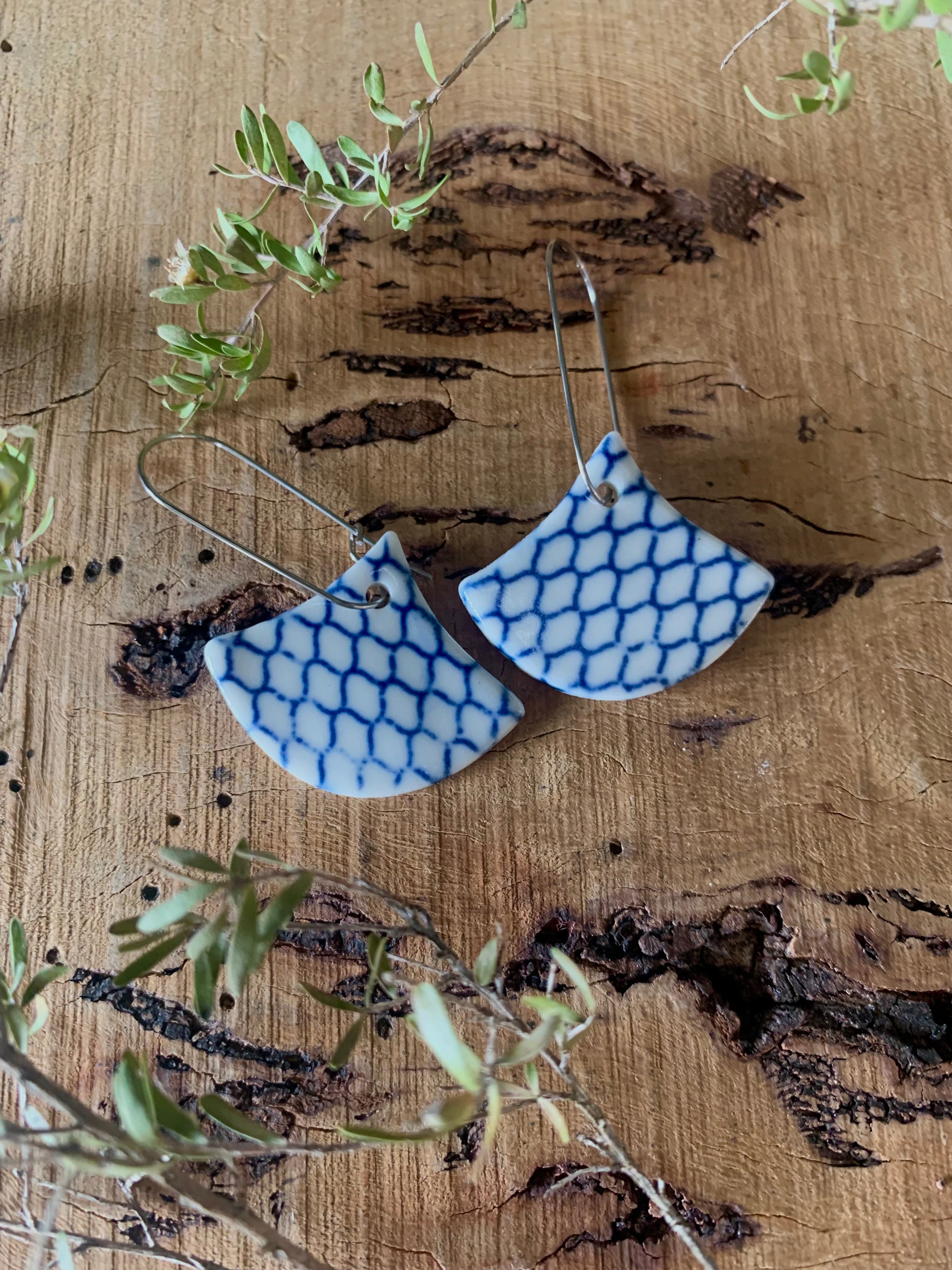 Beehive Fan Shape Porcelain Dangle Earrings